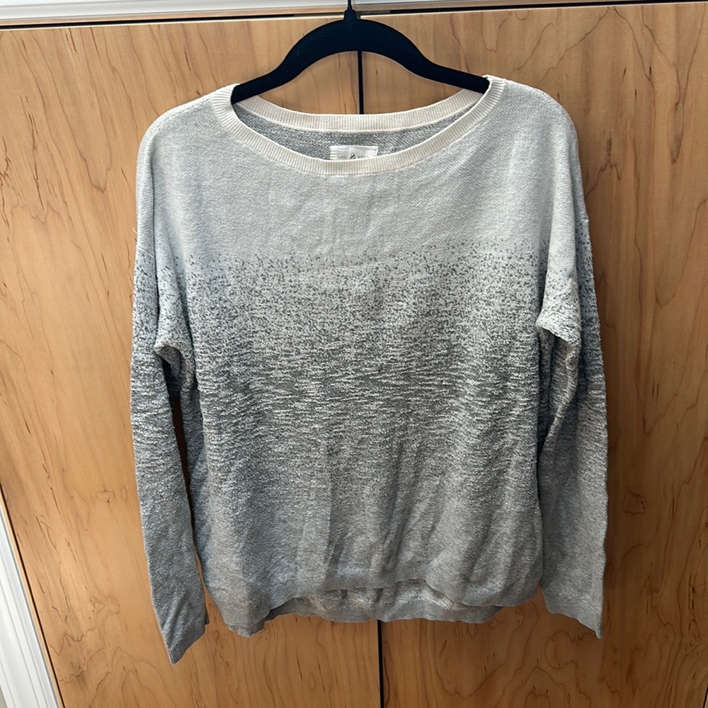 Lou & Grey Gray Crew Neck Sweater
